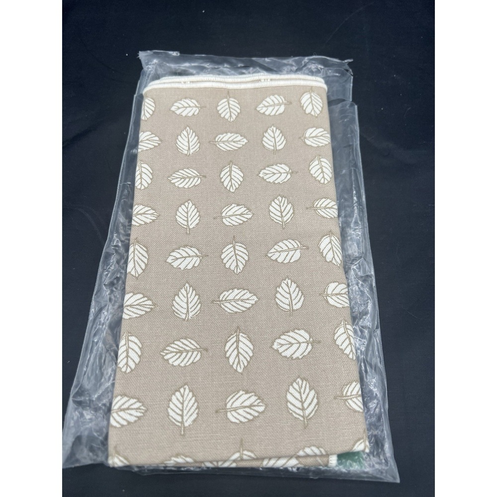 🍂‎ Longaberger Set of 2 Fabric Napkins – Stone Leaf Pattern 🍽️